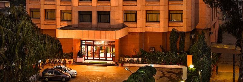 Hotel Hindusthan International, Варанаси Экстерьер фото