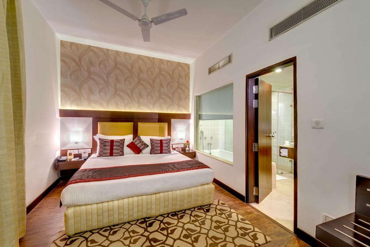 Hotel Hindusthan International, Варанаси Экстерьер фото